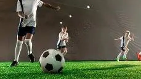 曼城击败普利茅斯，晋级足总杯八强